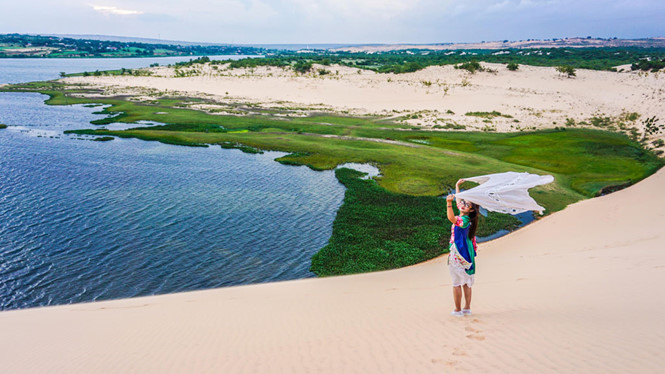 Sa mạc cát lớn nhất Việt Nam, khám phá những điều thú vị.